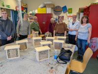 Wildbienen-Nisthilfe Bauaktion der kleinen Modelle 02